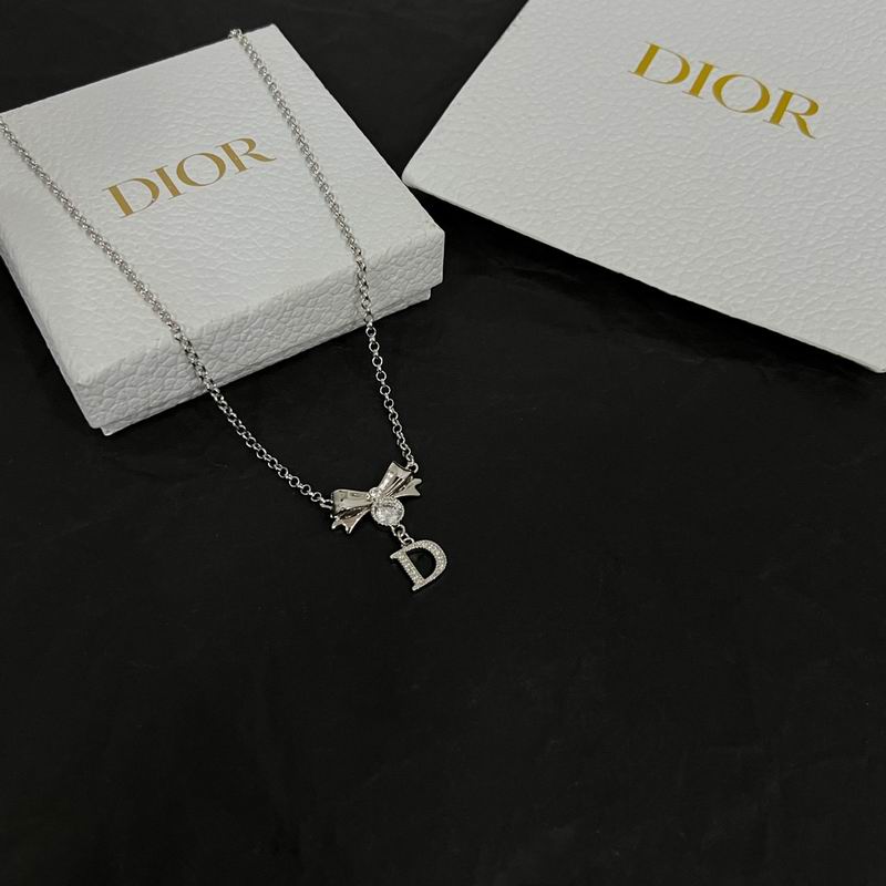 Dior Necklace 05lyr361